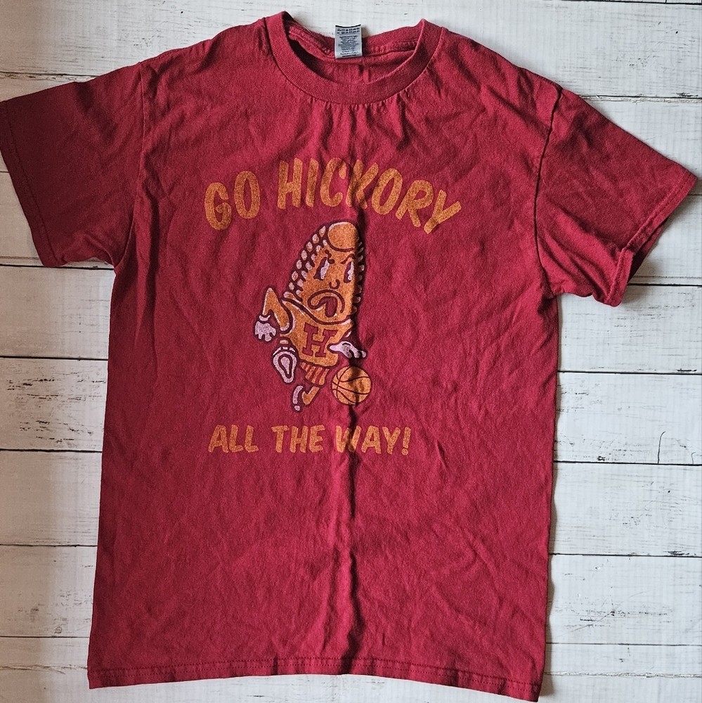 Hickory Hoosiers Tee Size Small‎